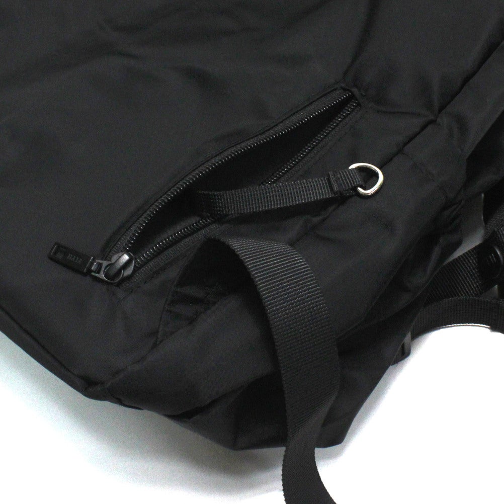 フィス] FITHロゴ リュック 2BK黒 ｜子供服の通販 サーカス
