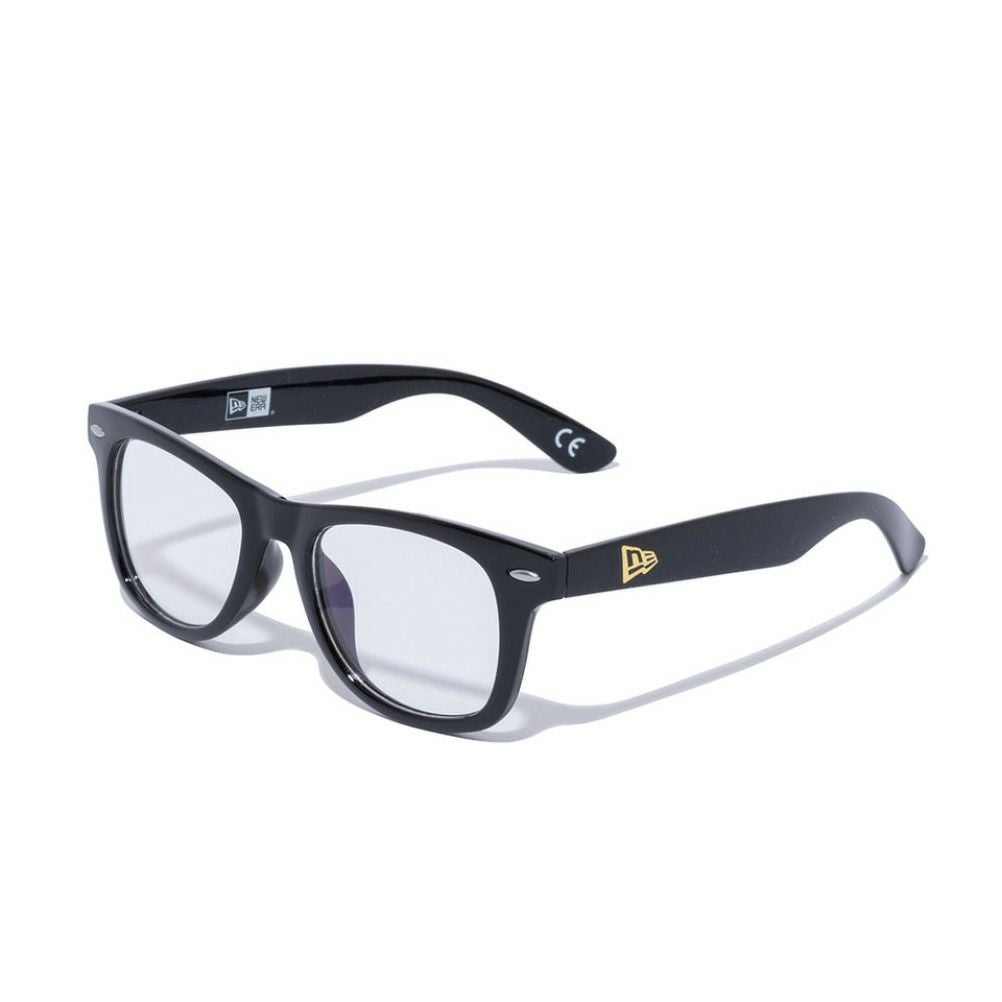 ライトブルーレンズ