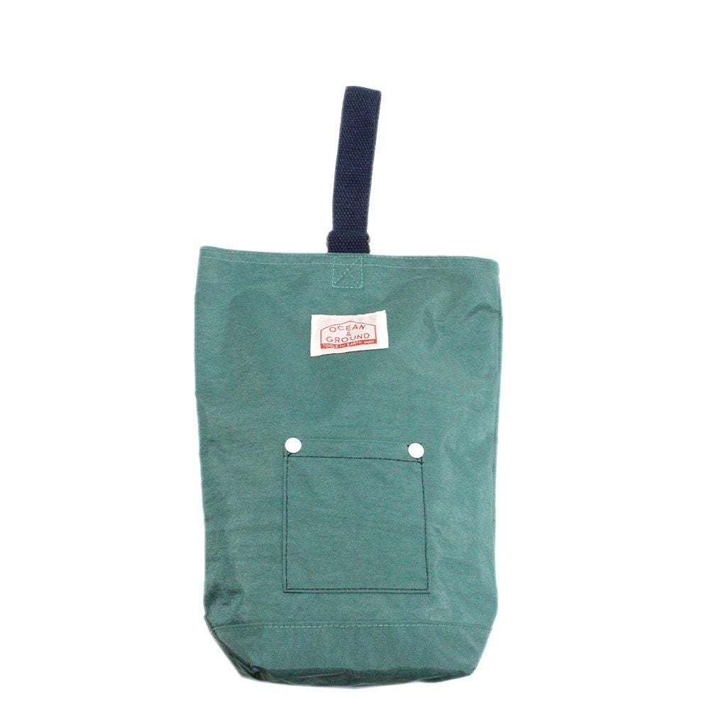 エメラルドグリーン(EG)