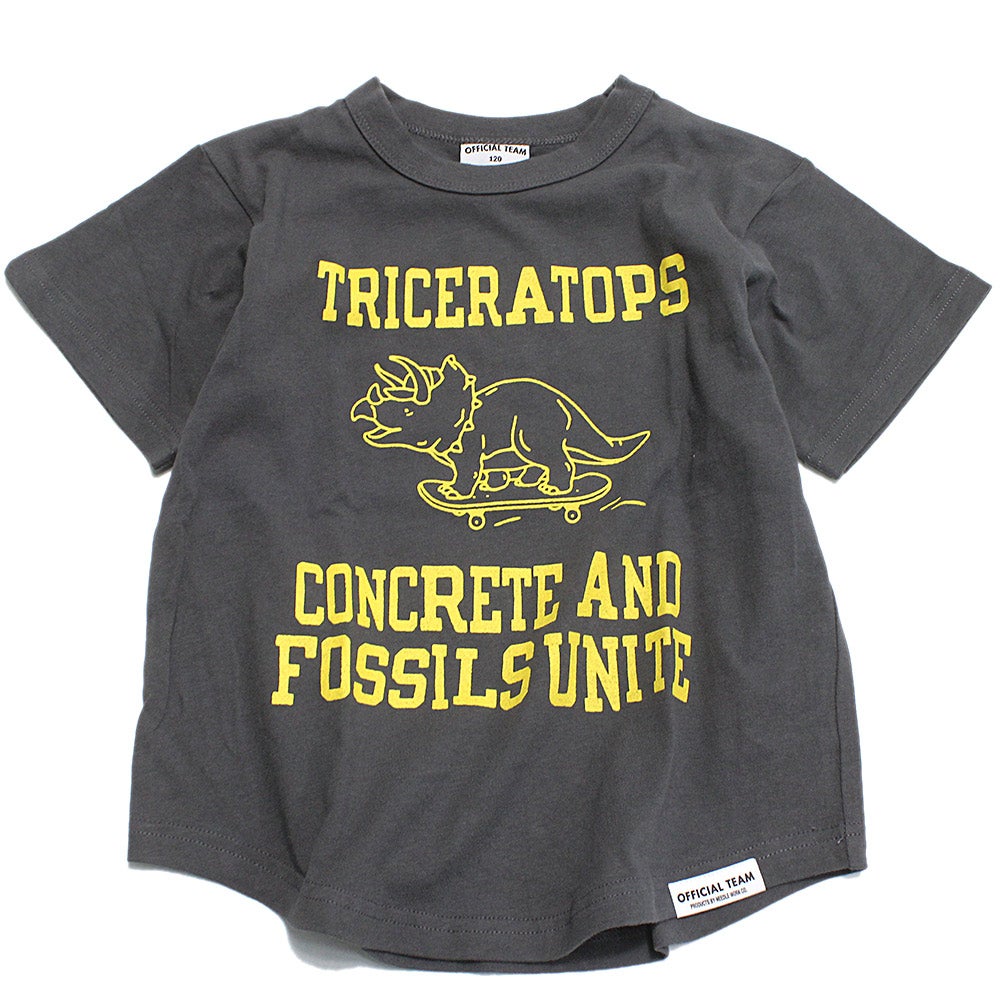 チャコールグレー