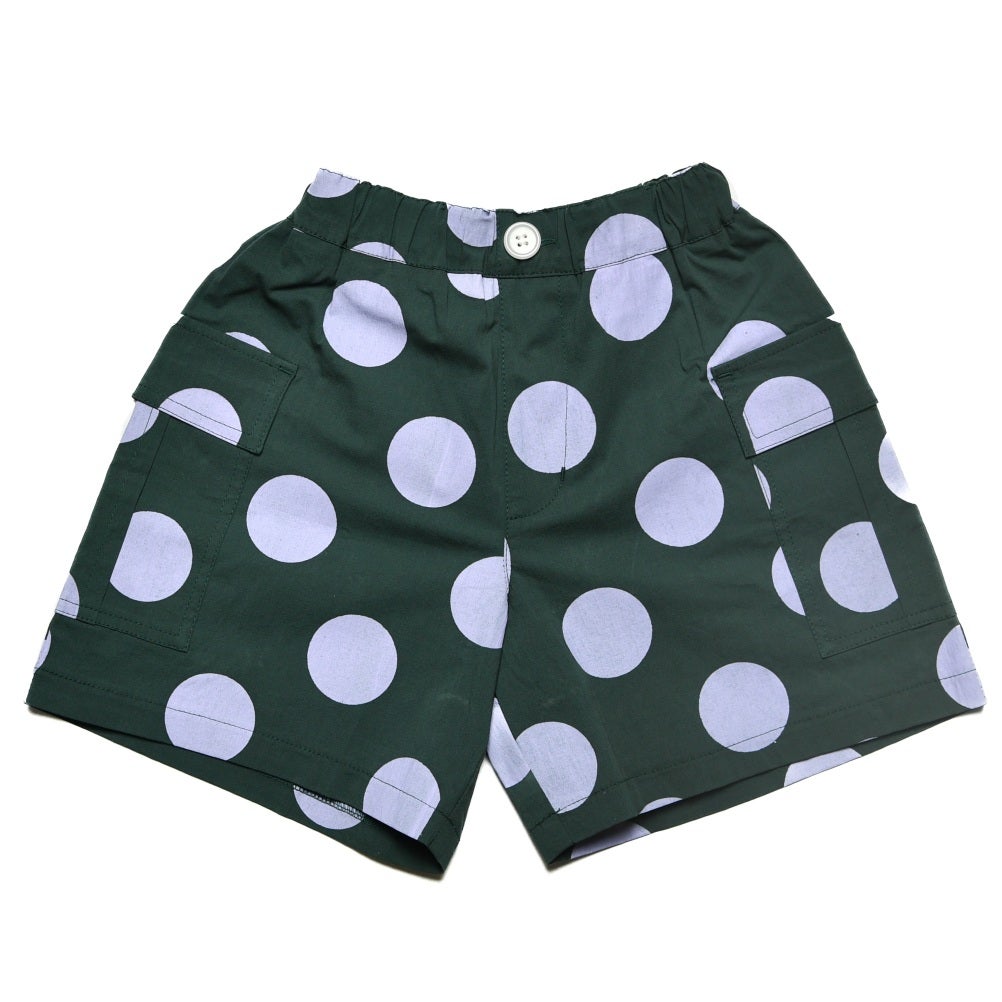 チャコールグレー